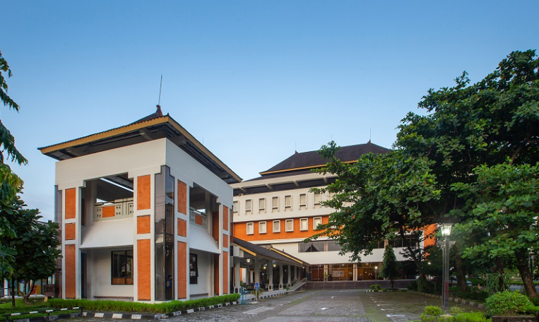 Fakultas Hukum Di Universitas Yogyakarta