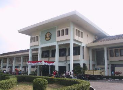 Fakultas hukum