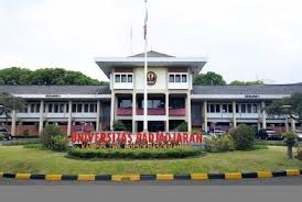 Sejarah Universitas Padjadjaran